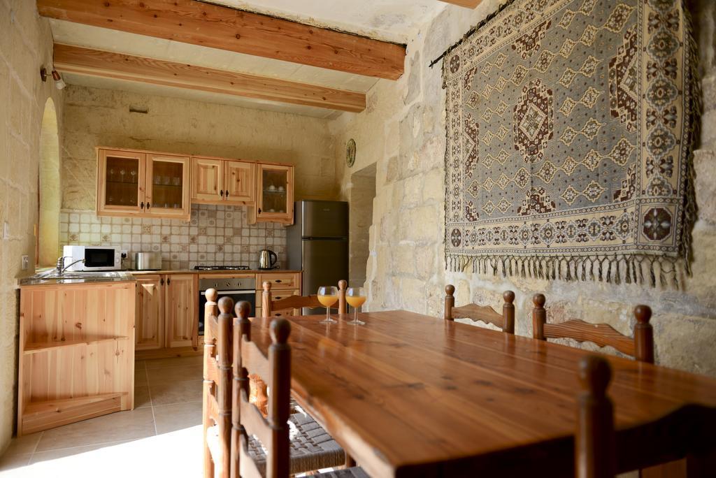 Villa Mill House Għarb Habitación foto