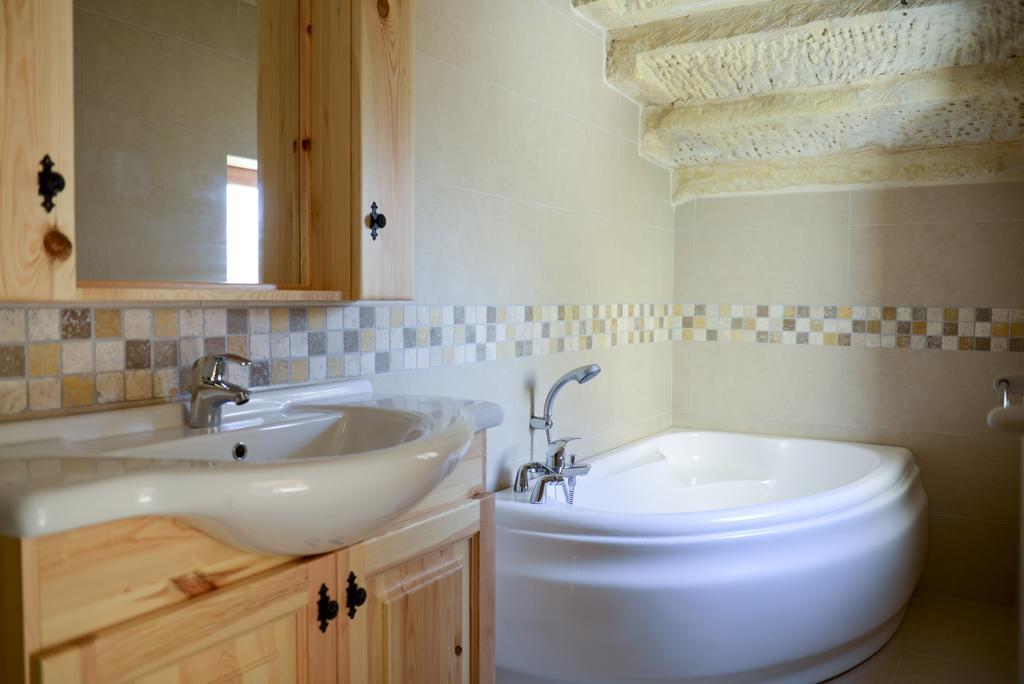Villa Mill House Għarb Habitación foto